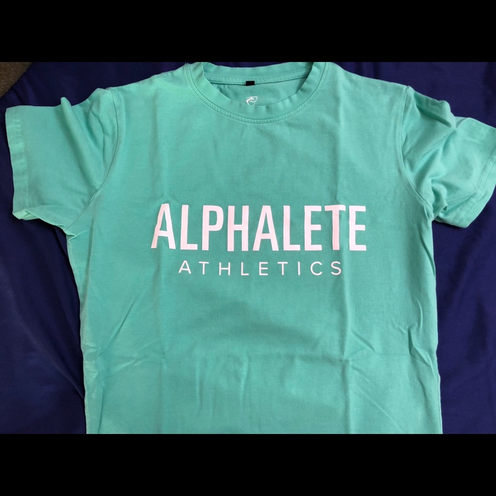 Alphalete seafoam gym shirt